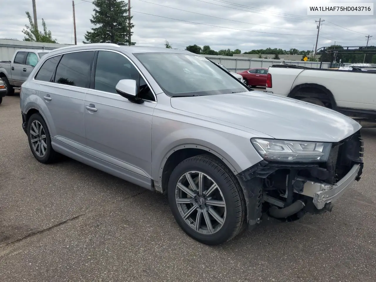 2017 Audi Q7 Premium Plus VIN: WA1LHAF75HD043716 Lot: 61572205