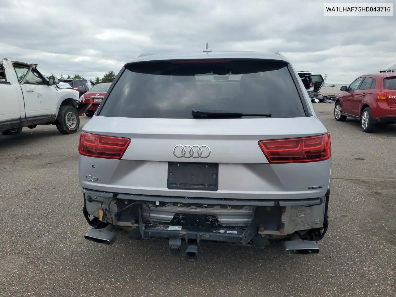 2017 Audi Q7 Premium Plus VIN: WA1LHAF75HD043716 Lot: 61572205