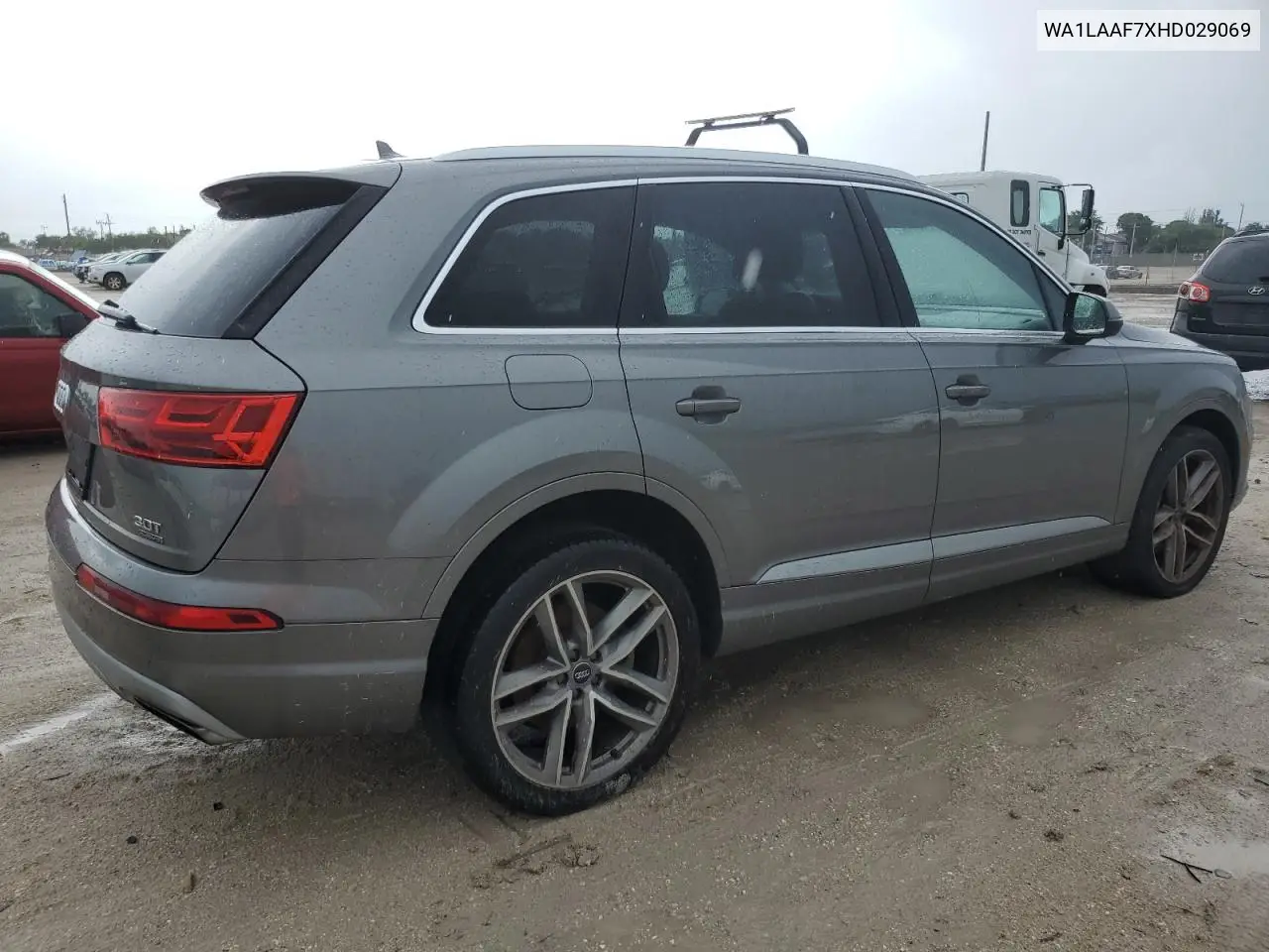 2017 Audi Q7 Premium Plus VIN: WA1LAAF7XHD029069 Lot: 62902435