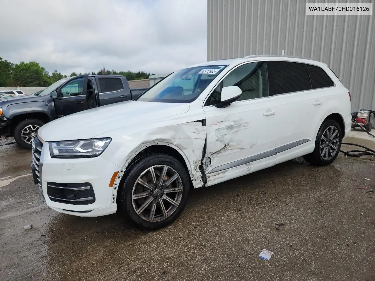 2017 Audi Q7 Premium Plus VIN: WA1LABF70HD016126 Lot: 62913985