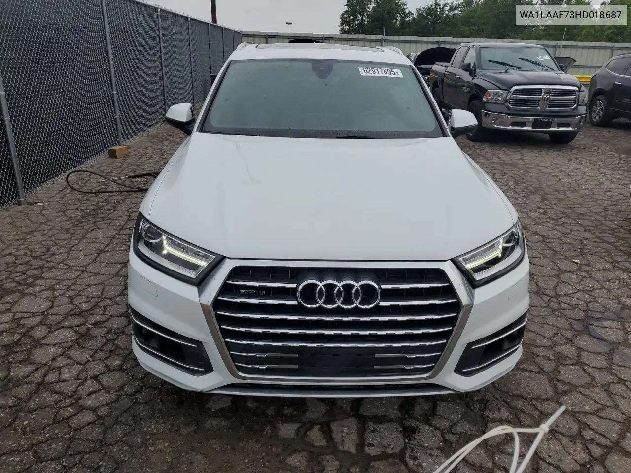 2017 Audi Q7 Premium Plus VIN: WA1LAAF73HD018687 Lot: 62917895