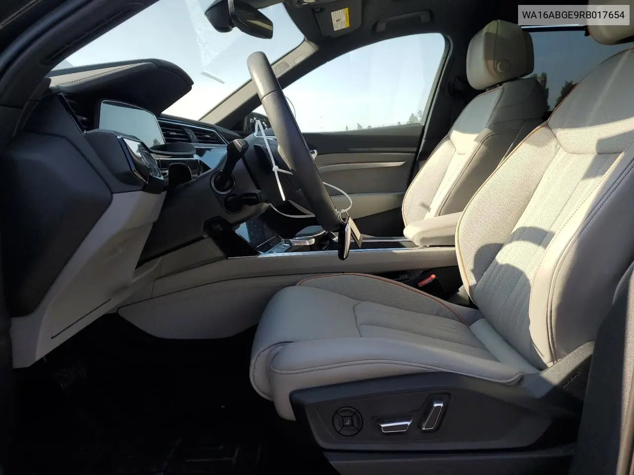 2024 Audi Q8 E-Tron Prestige VIN: WA16ABGE9RB017654 Lot: 61954885