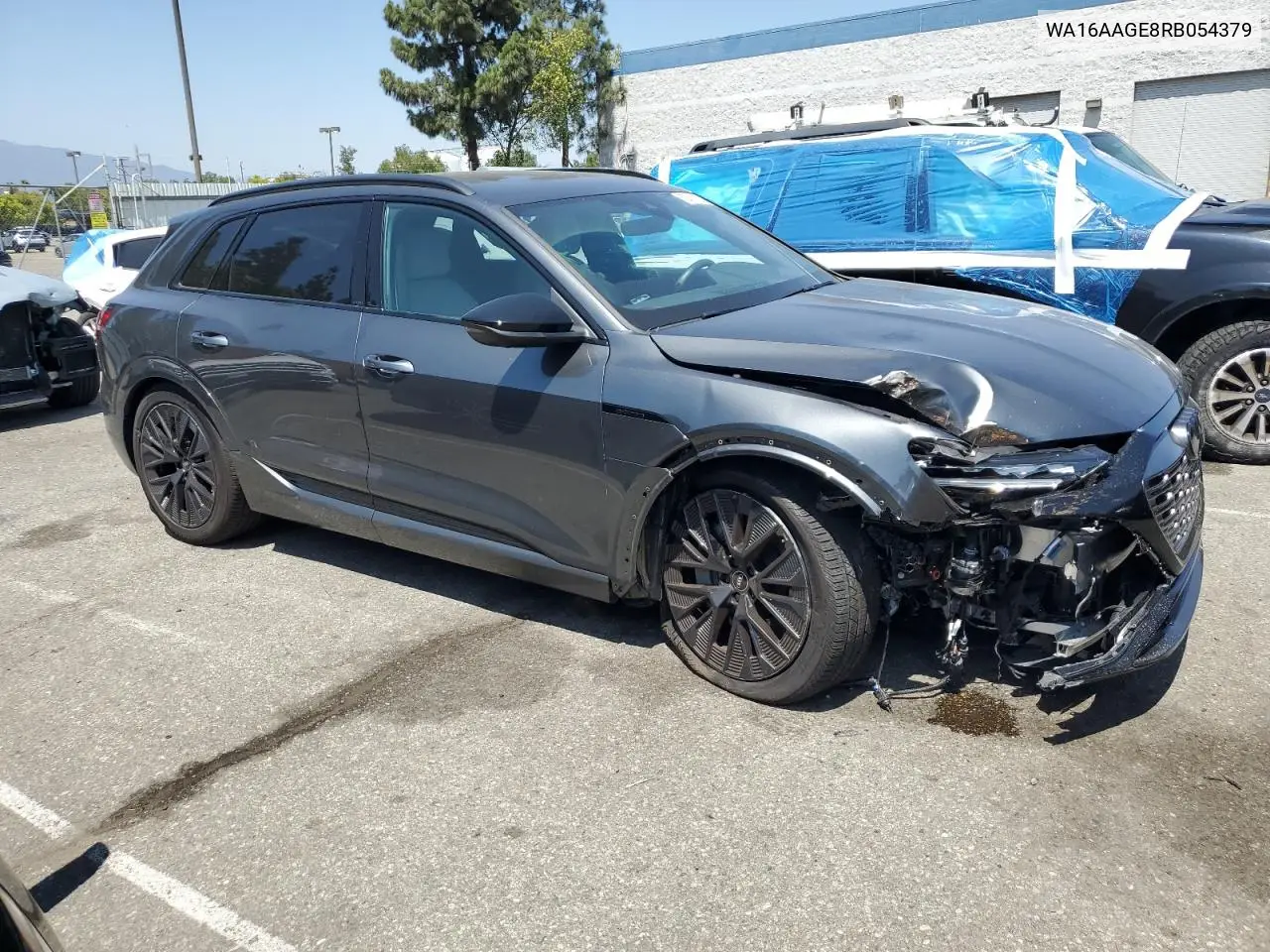 2024 Audi Q8 E-Tron Prestige VIN: WA16AAGE8RB054379 Lot: 62663175