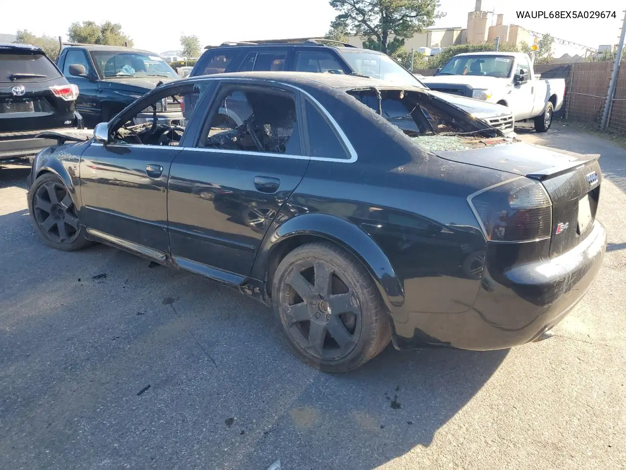 2005 Audi S4 VIN: WAUPL68EX5A029674 Lot: 88114805
