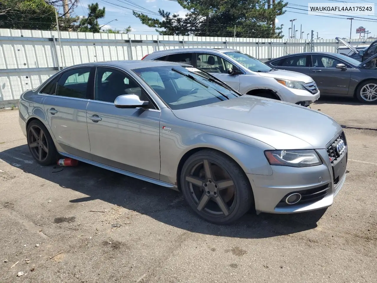 2010 Audi S4 Prestige VIN: WAUKGAFL4AA175243 Lot: 63451905