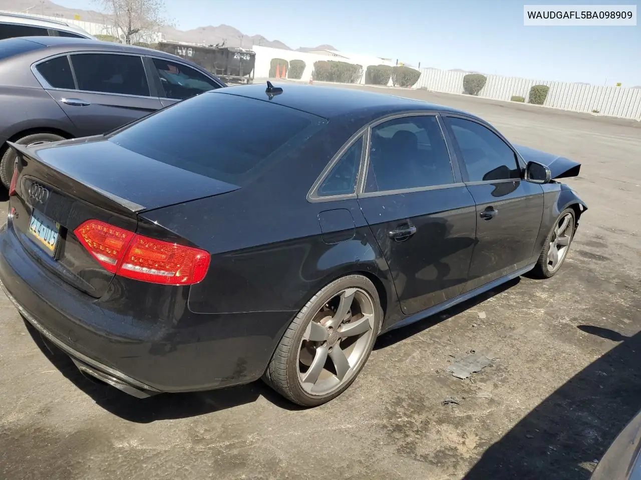2011 Audi S4 Premium Plus VIN: WAUDGAFL5BA098909 Lot: 52230025