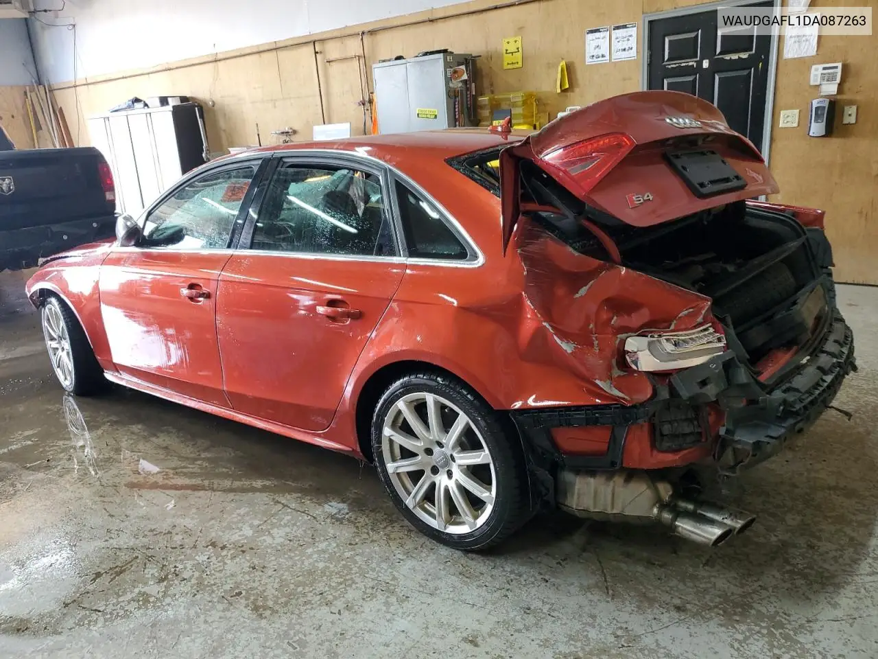 2013 Audi S4 Premium Plus VIN: WAUDGAFL1DA087263 Lot: 55254095