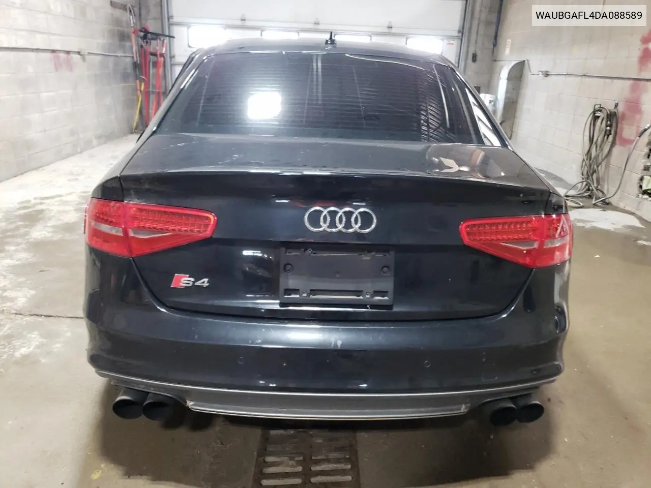 2013 Audi S4 Premium Plus VIN: WAUBGAFL4DA088589 Lot: 60080445