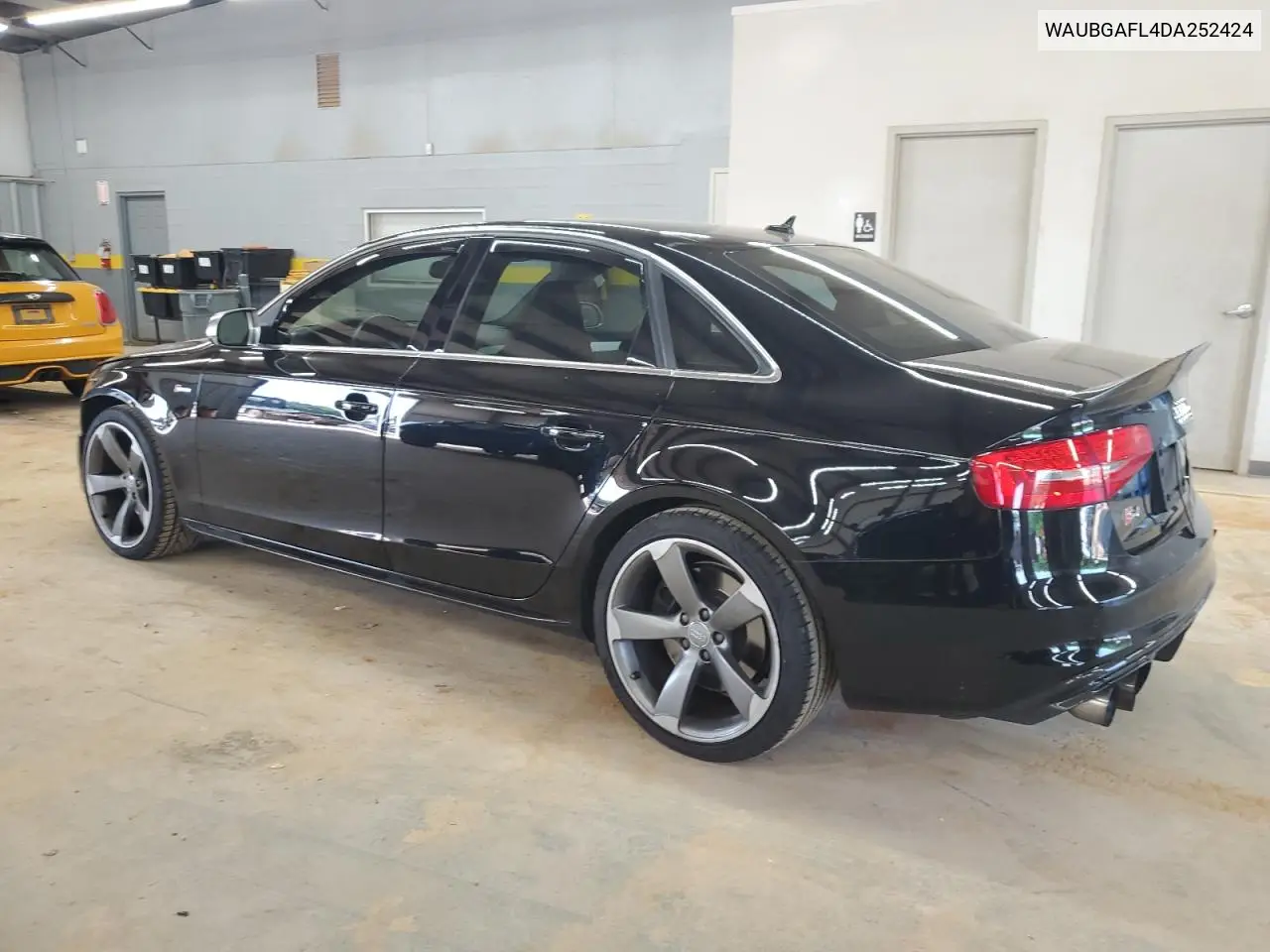 2013 Audi S4 Premium Plus VIN: WAUBGAFL4DA252424 Lot: 60230705