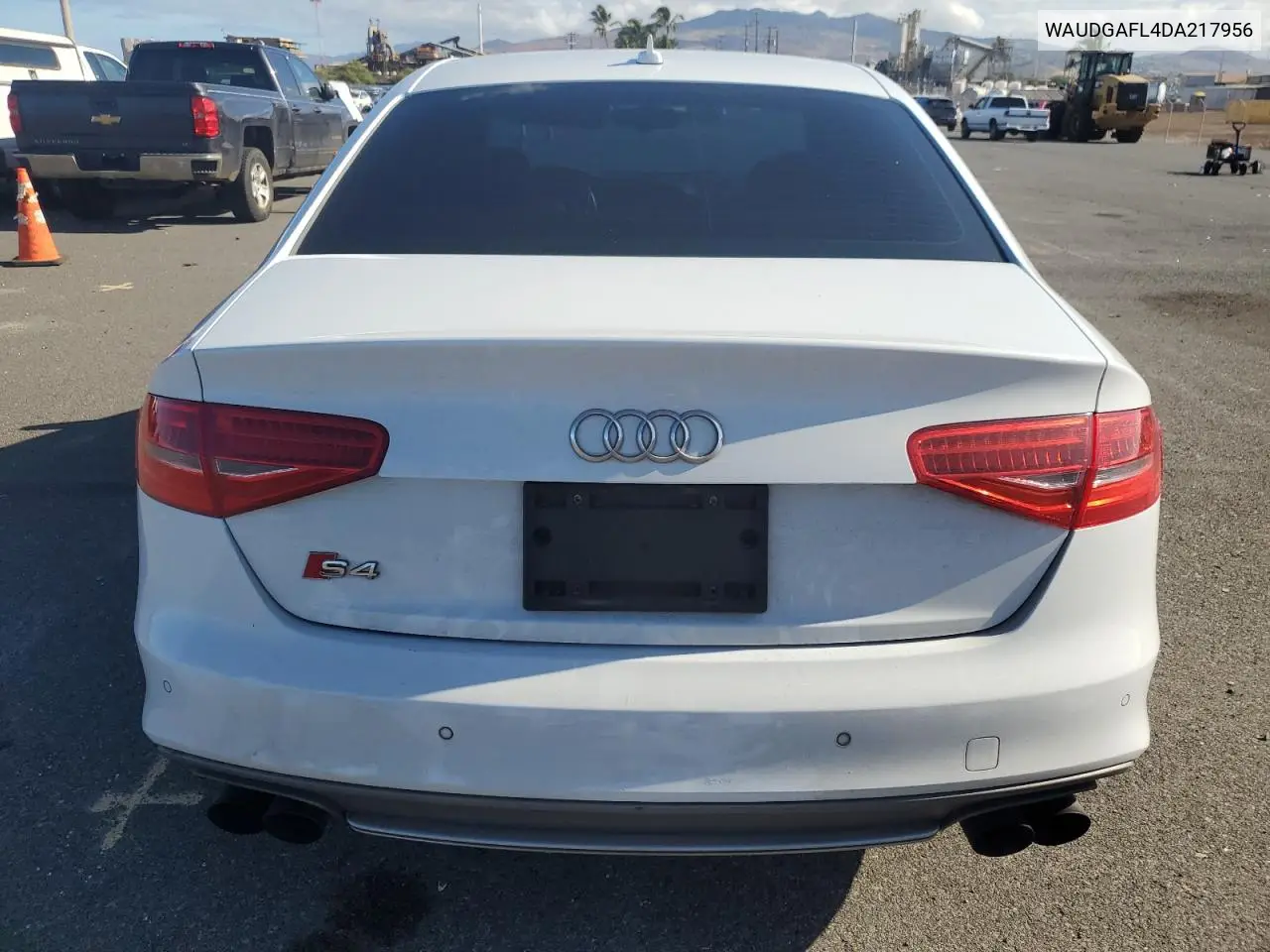 2013 Audi S4 Premium Plus VIN: WAUDGAFL4DA217956 Lot: 62027025