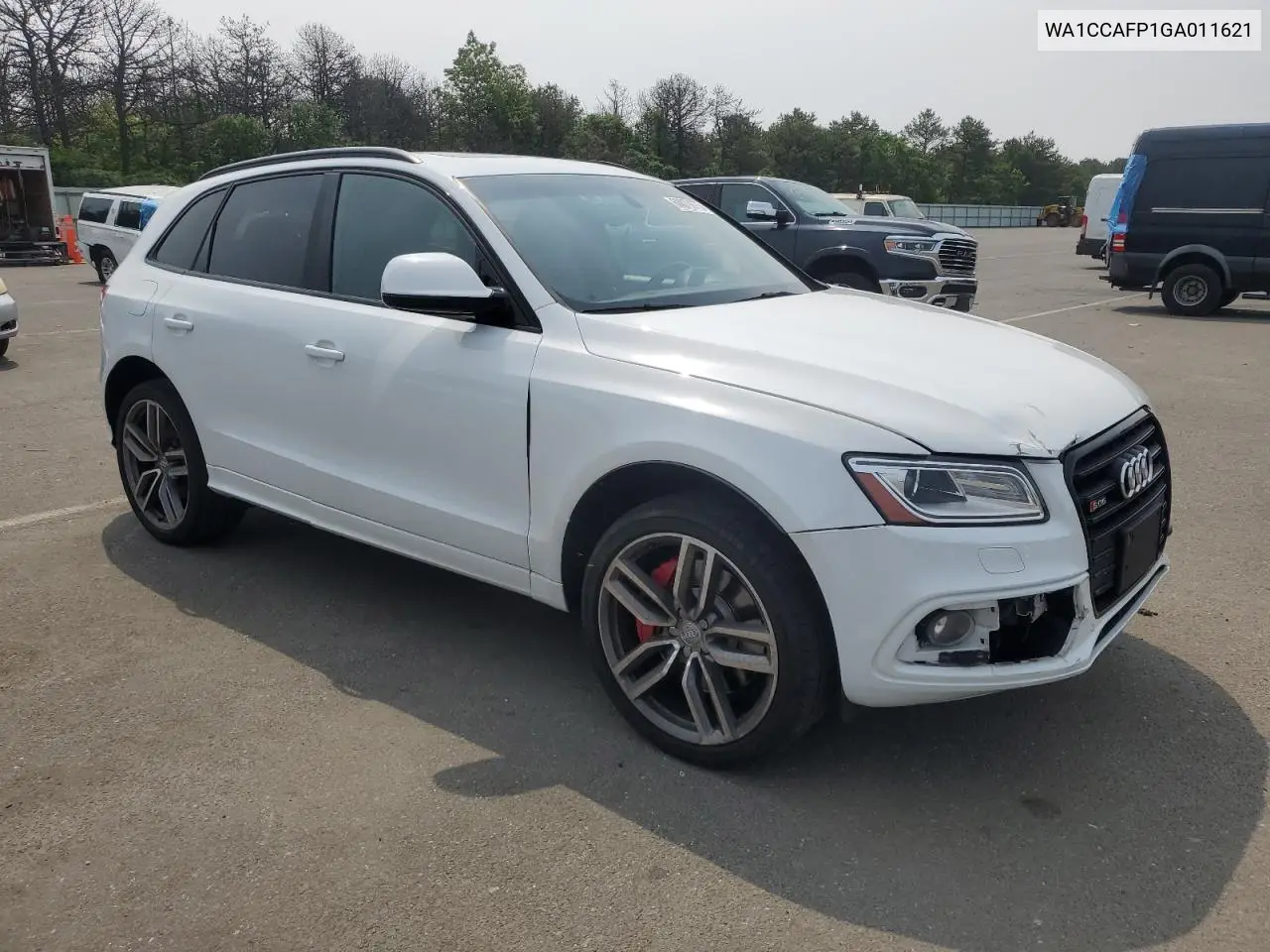 2016 Audi Sq5 Premium Plus VIN: WA1CCAFP1GA011621 Lot: 60079875