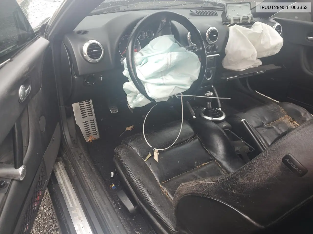 2001 Audi Tt Quattro VIN: TRUUT28N511003353 Lot: 59497445