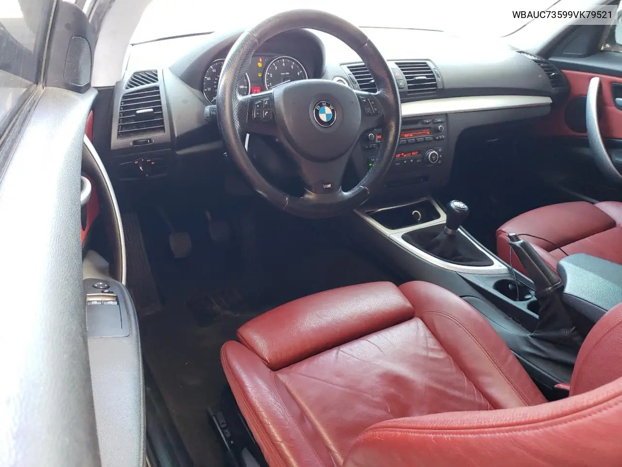 2009 BMW 135 I VIN: WBAUC73599VK79521 Lot: 57122305