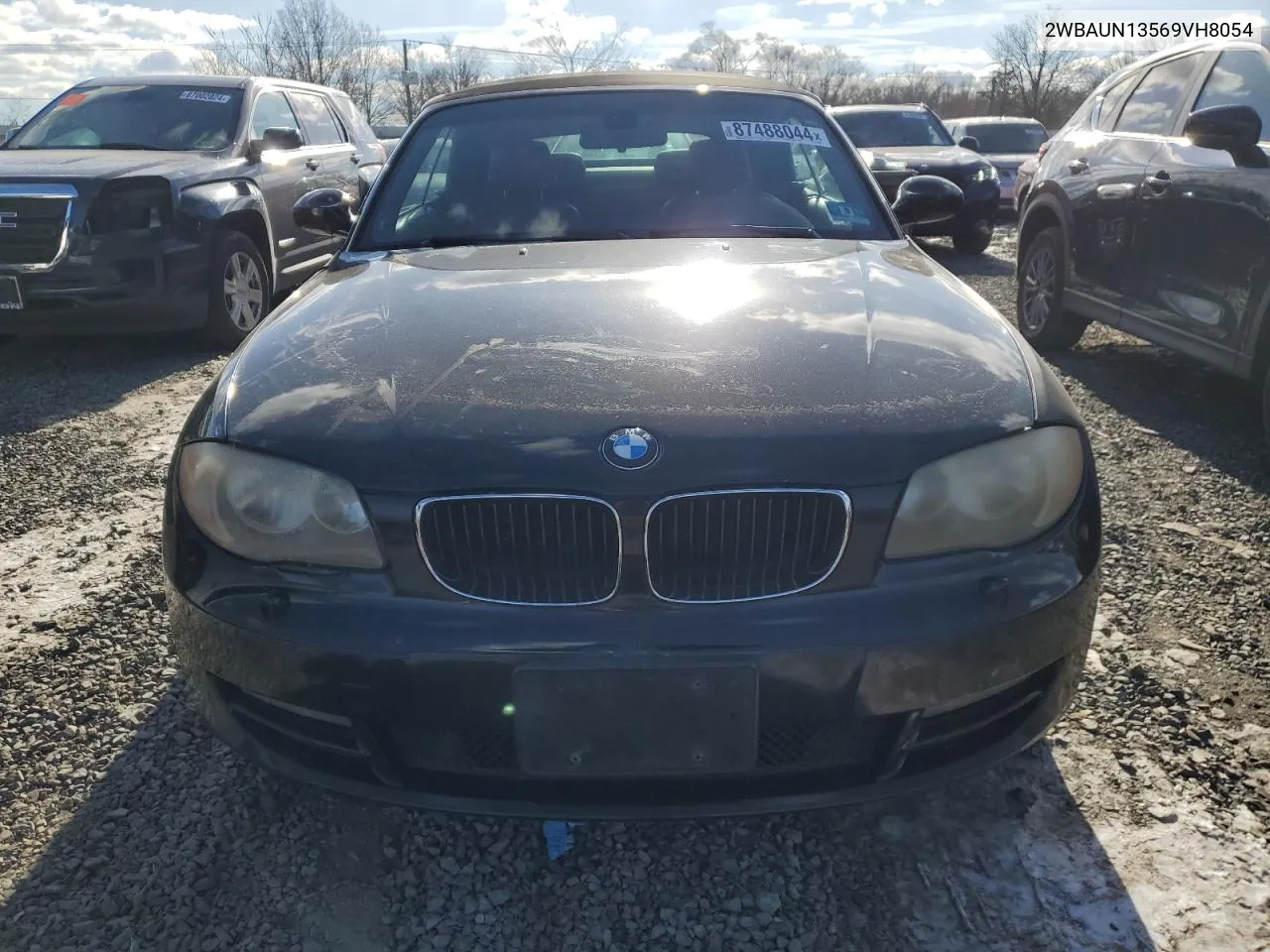 2009 BMW 1 Series VIN: 2WBAUN13569VH8054 Lot: 87488044