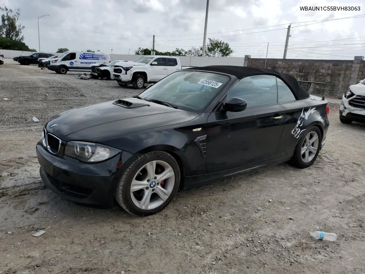 2011 BMW 128 I VIN: WBAUN1C55BVH83063 Lot: 62858125