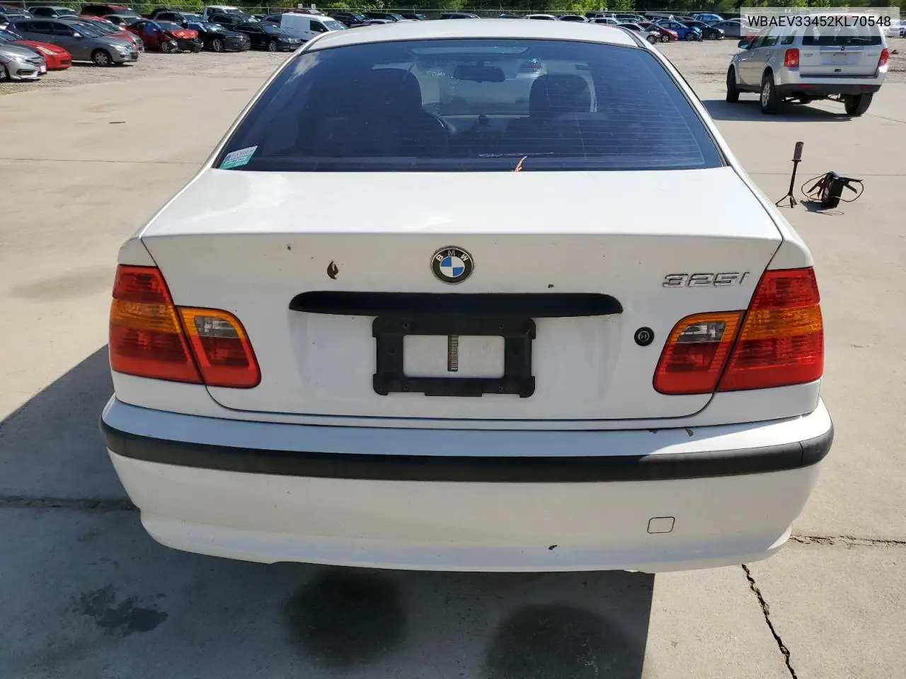 2002 BMW 325 I VIN: WBAEV33452KL70548 Lot: 55729315