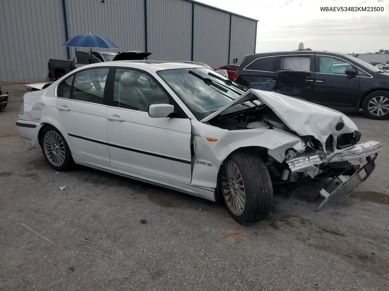 2002 BMW 330 I VIN: WBAEV53482KM23500 Lot: 61646335