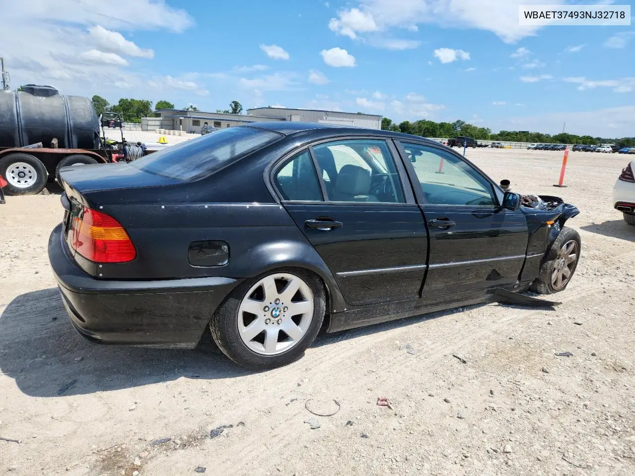2003 BMW 325 I VIN: WBAET37493NJ32718 Lot: 60609305