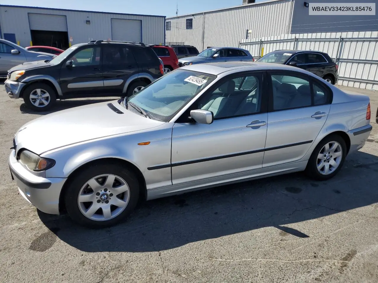 2003 BMW 325 I VIN: WBAEV33423KL85476 Lot: 62429495