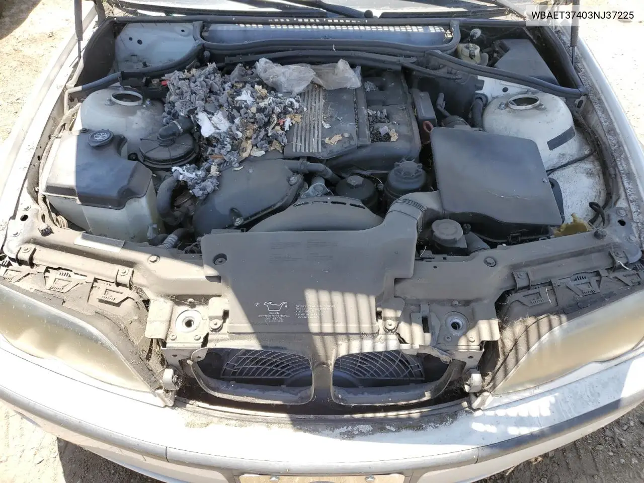 2003 BMW 325 I VIN: WBAET37403NJ37225 Lot: 62713445