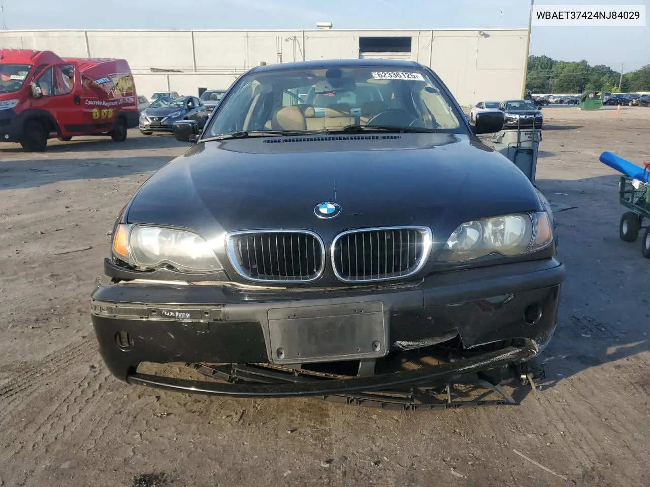 2004 BMW 325 I VIN: WBAET37424NJ84029 Lot: 62336125