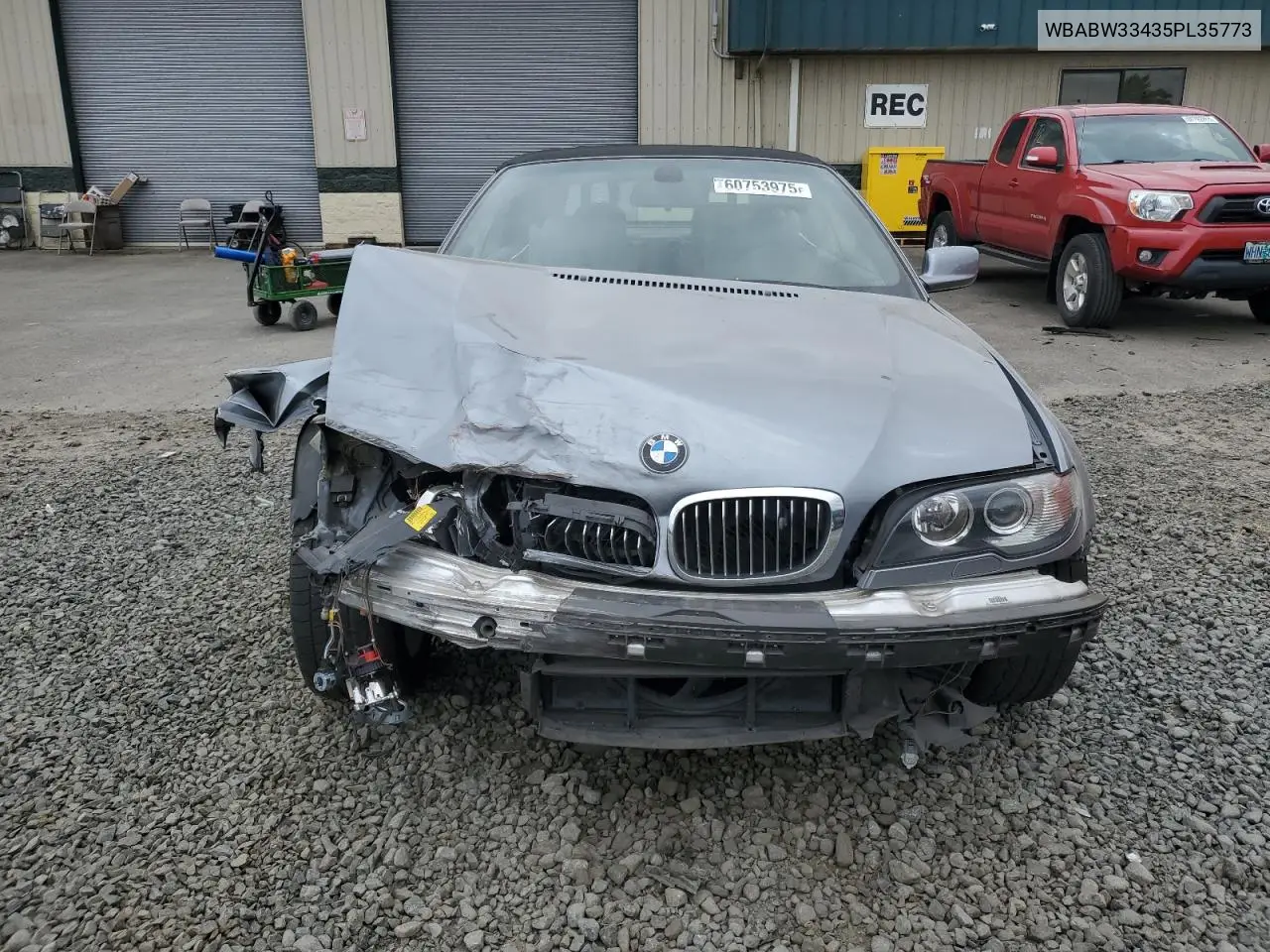 2005 BMW 325 Ci VIN: WBABW33435PL35773 Lot: 60753975