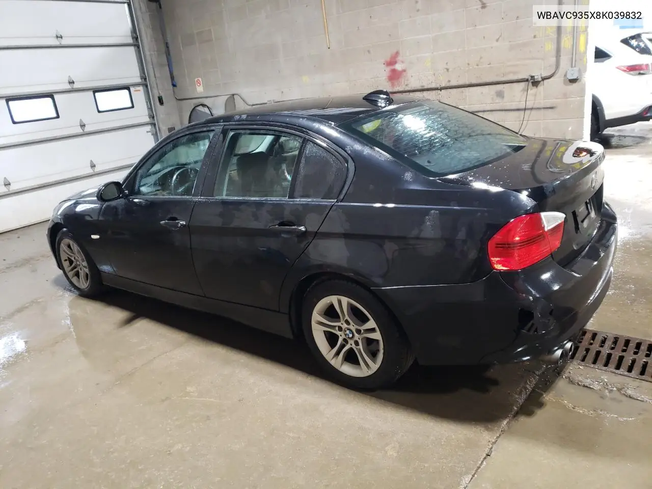 2008 BMW 328 Xi VIN: WBAVC935X8K039832 Lot: 66166995