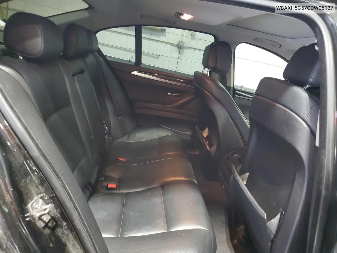 2012 BMW 528 Xi VIN: WBAXH5C57CDW05137 Lot: 63267655