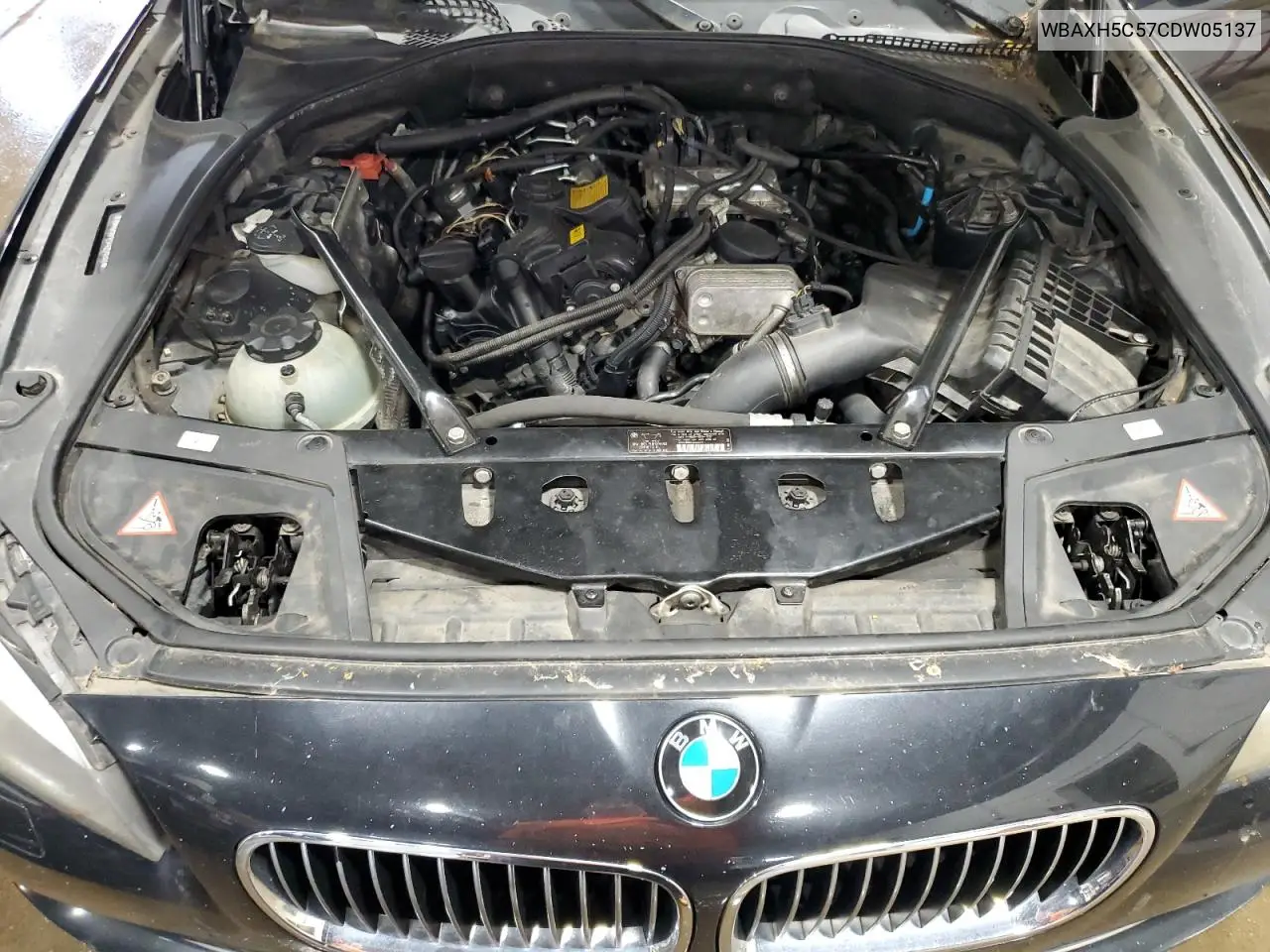 2012 BMW 528 Xi VIN: WBAXH5C57CDW05137 Lot: 63267655