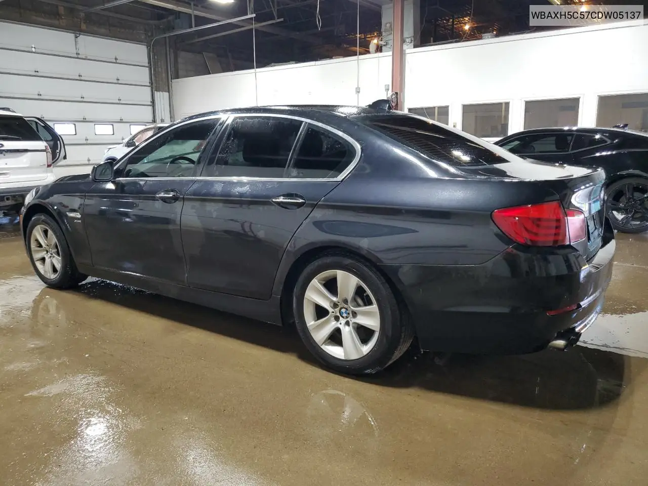 2012 BMW 528 Xi VIN: WBAXH5C57CDW05137 Lot: 63267655