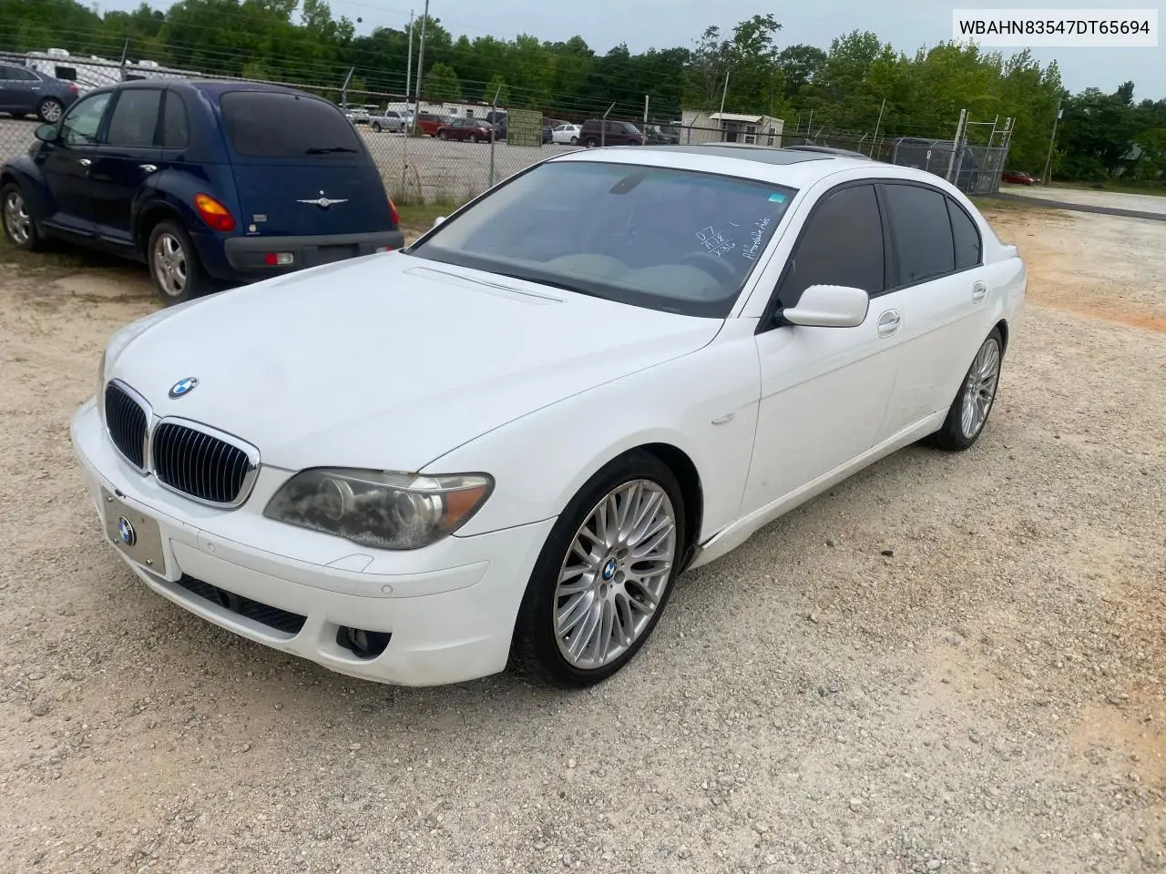 2007 BMW 750 VIN: WBAHN83547DT65694 Lot: 56299075