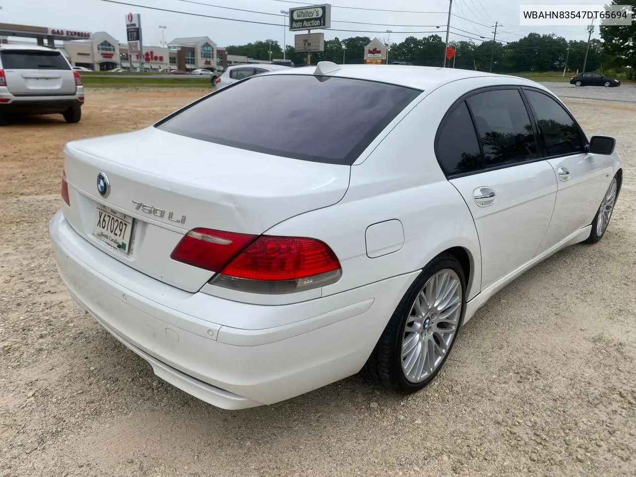 2007 BMW 750 VIN: WBAHN83547DT65694 Lot: 56299075