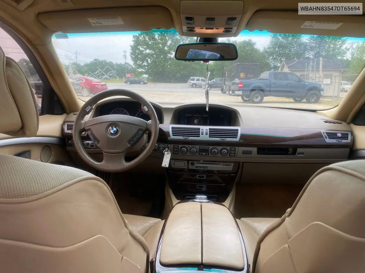 2007 BMW 750 VIN: WBAHN83547DT65694 Lot: 56299075