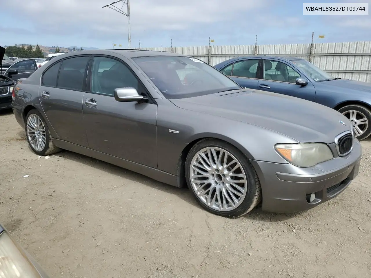 2007 BMW 750 I VIN: WBAHL83527DT09744 Lot: 62309195