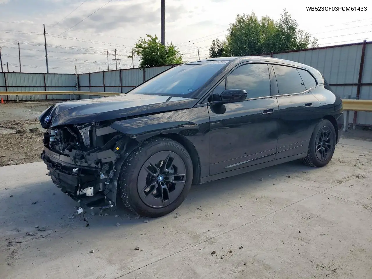 2023 BMW Ix xDrive50 VIN: WB523CF03PCM61433 Lot: 60223135