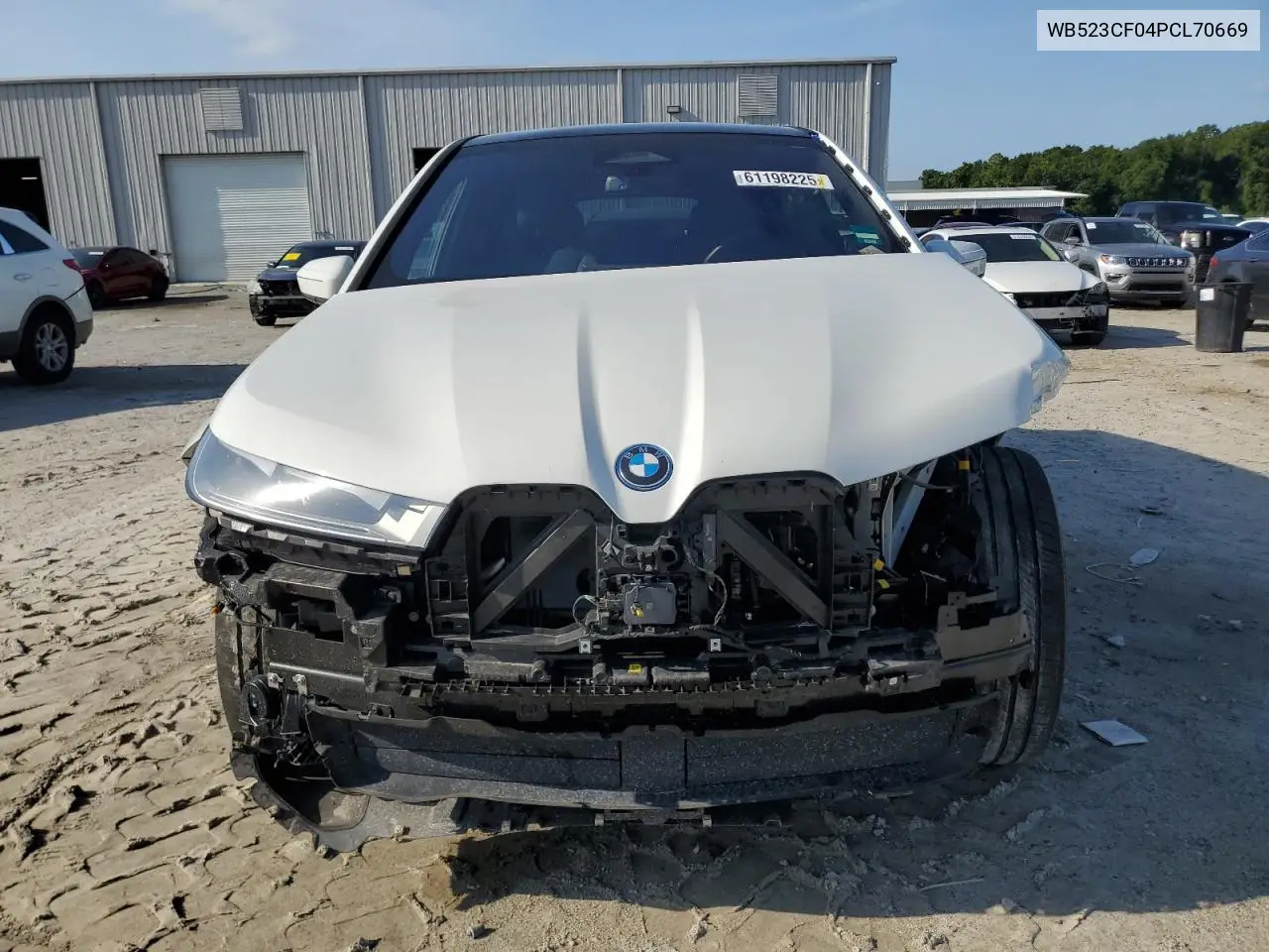 2023 BMW Ix xDrive50 VIN: WB523CF04PCL70669 Lot: 61198225