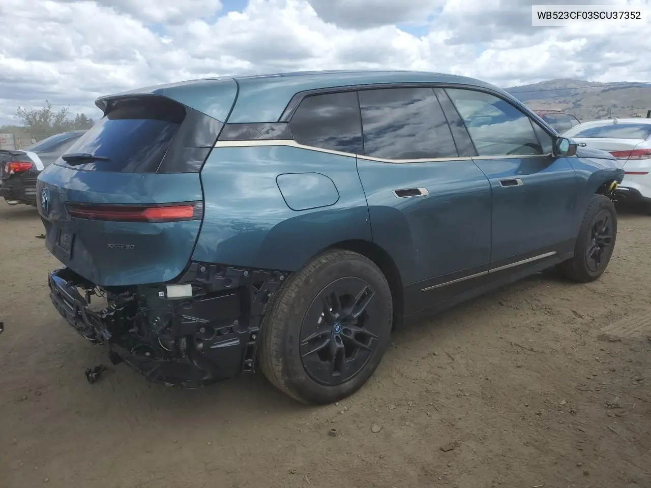 2025 BMW Ix xDrive50 VIN: WB523CF03SCU37352 Lot: 56762485