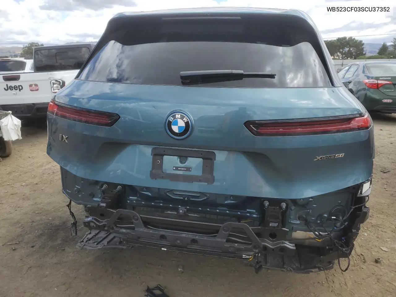 2025 BMW Ix xDrive50 VIN: WB523CF03SCU37352 Lot: 56762485