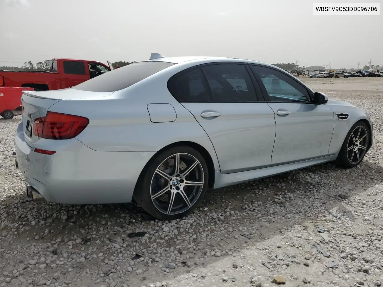 2013 BMW M5 VIN: WBSFV9C53DD096706 Lot: 48576395
