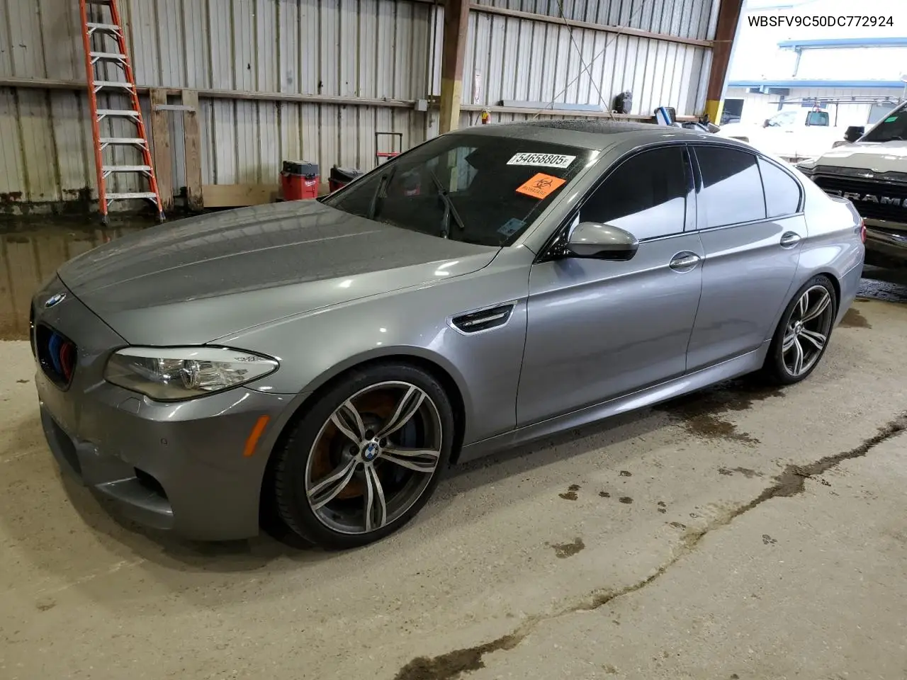 2013 BMW M5 VIN: WBSFV9C50DC772924 Lot: 54658805