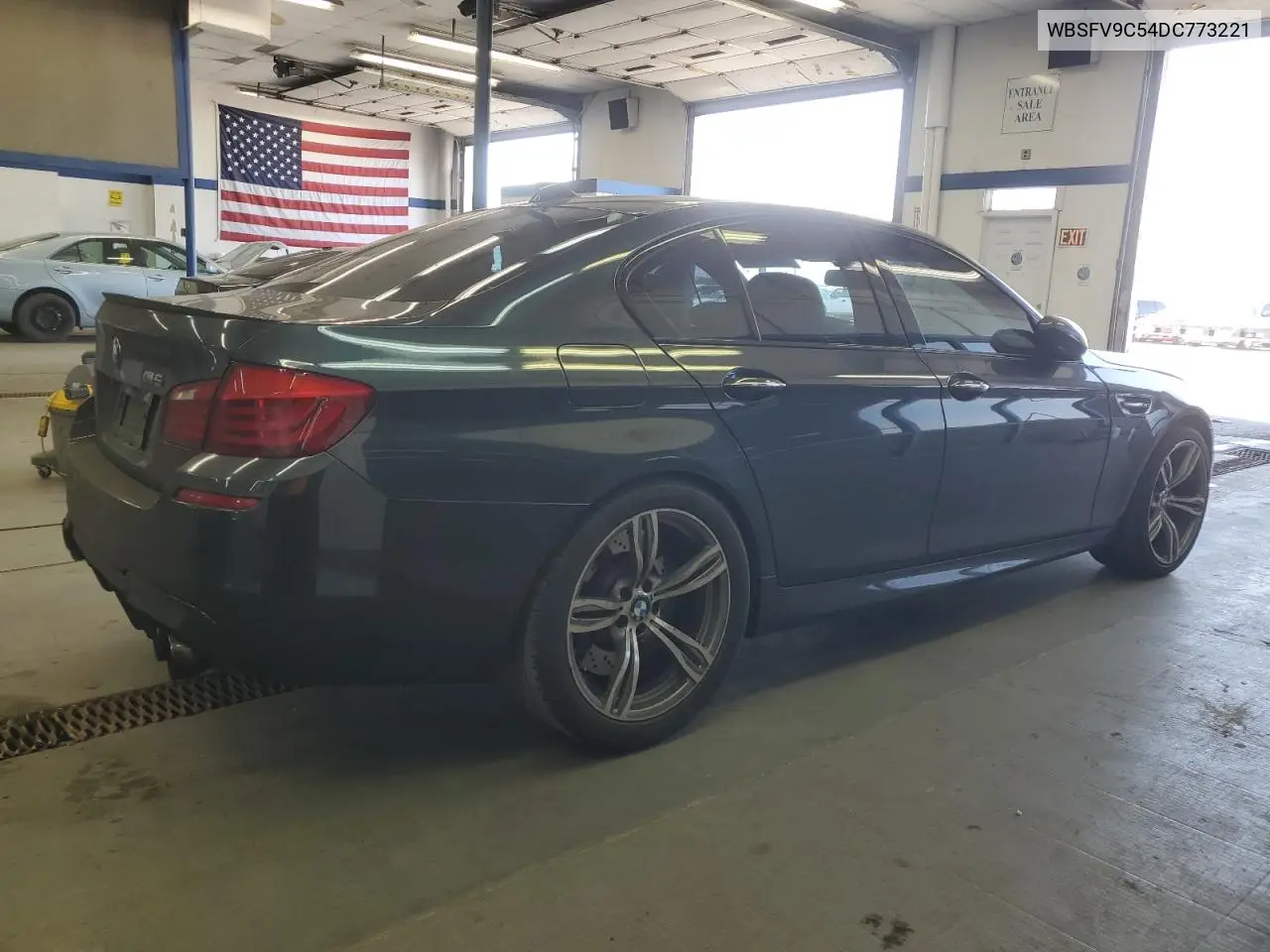 2013 BMW M5 VIN: WBSFV9C54DC773221 Lot: 54831865