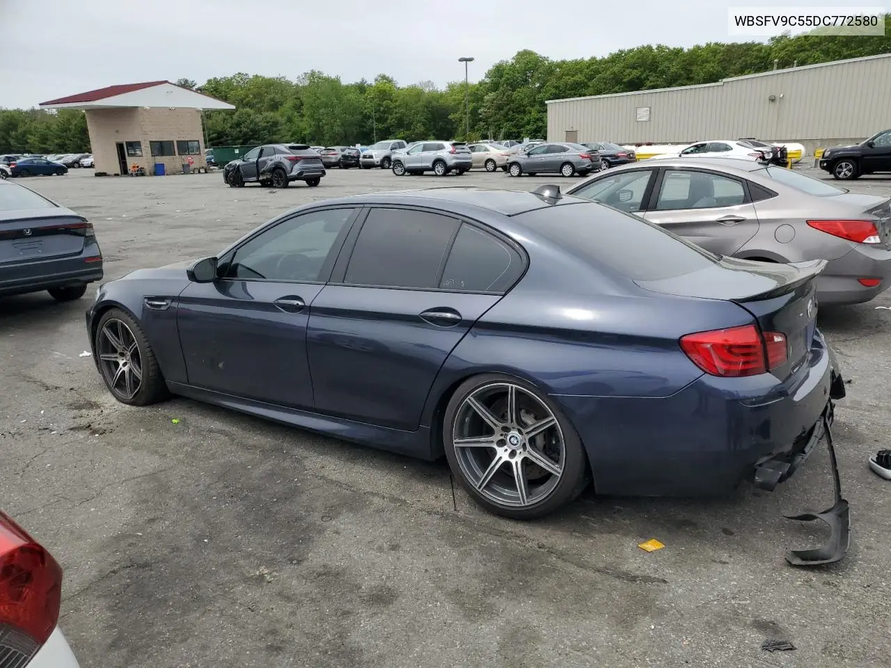 2013 BMW M5 VIN: WBSFV9C55DC772580 Lot: 58570035