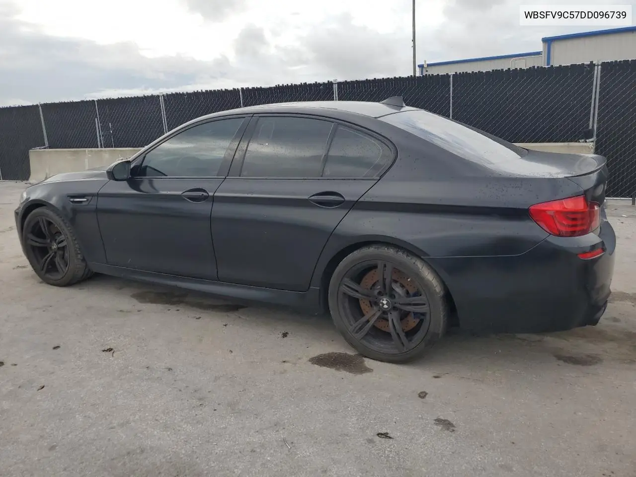 2013 BMW M5 VIN: WBSFV9C57DD096739 Lot: 59640315