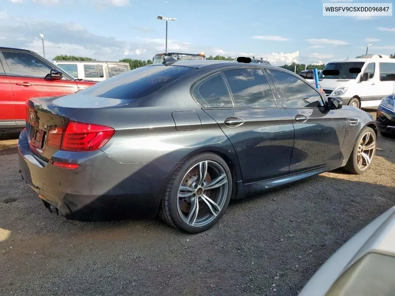 2013 BMW M5 VIN: WBSFV9C5XDD096847 Lot: 63317275
