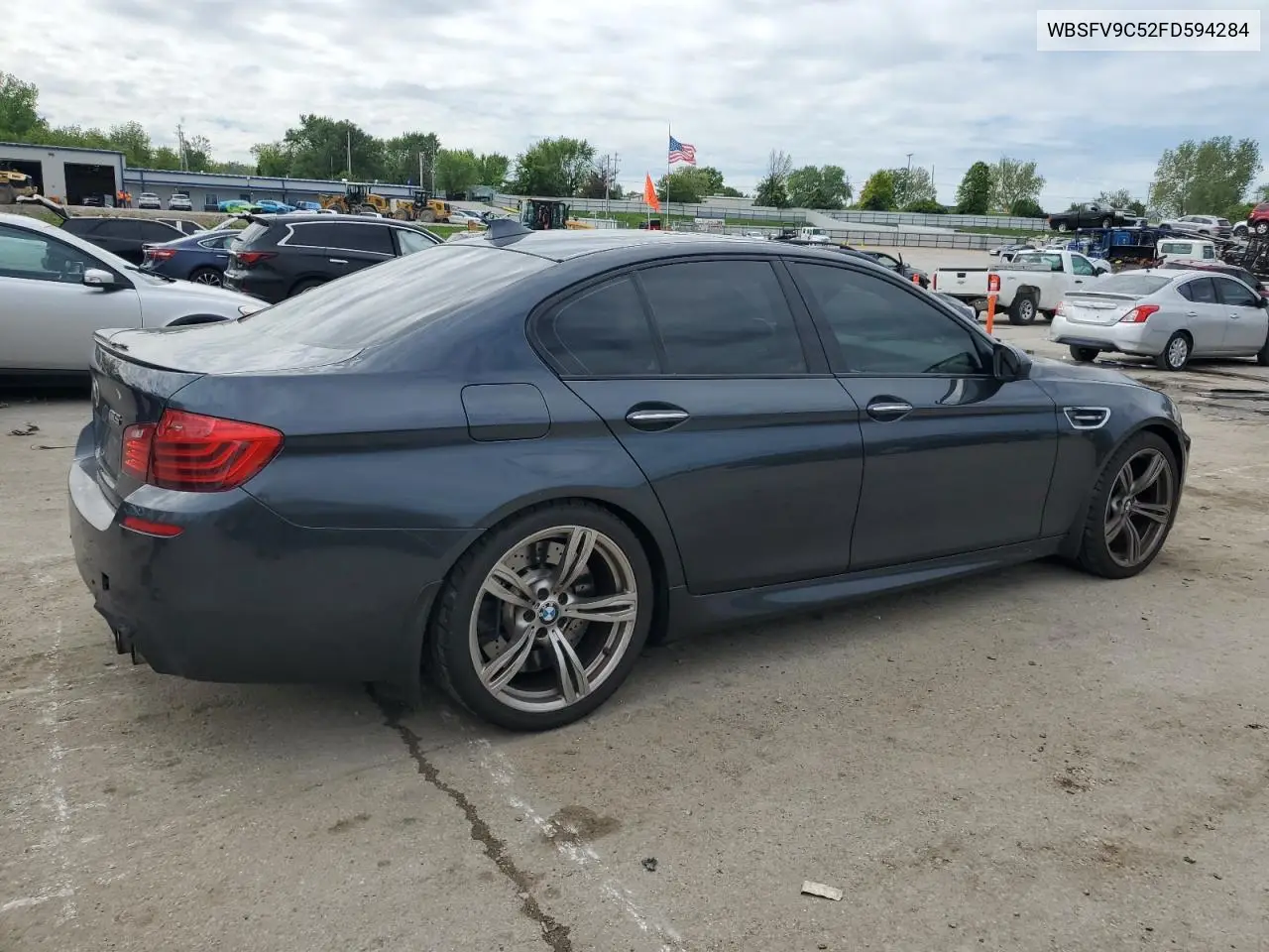 2015 BMW M5 VIN: WBSFV9C52FD594284 Lot: 55893555