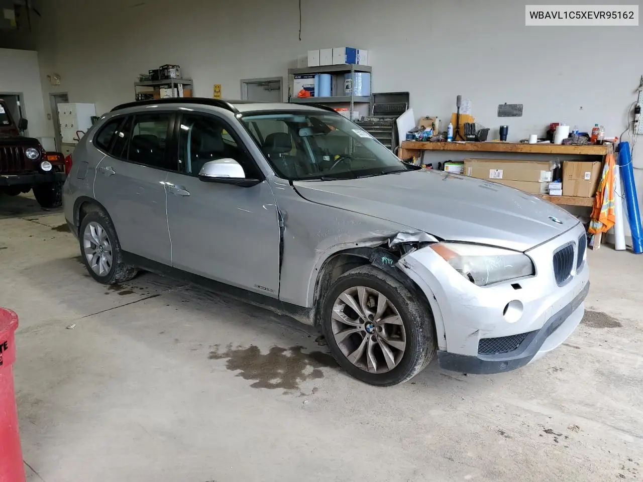 2014 BMW X1 xDrive28I VIN: WBAVL1C5XEVR95162 Lot: 55218125