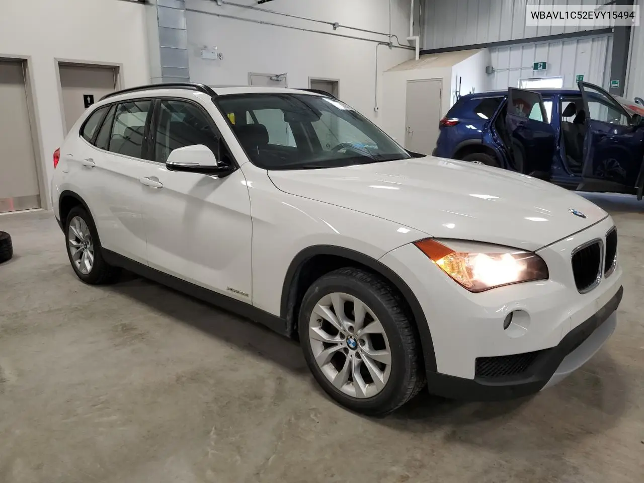 2014 BMW X1 xDrive28I VIN: WBAVL1C52EVY15494 Lot: 64961205