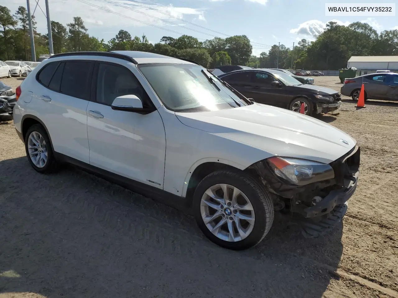 2015 BMW X1 xDrive28I VIN: WBAVL1C54FVY35232 Lot: 56689085