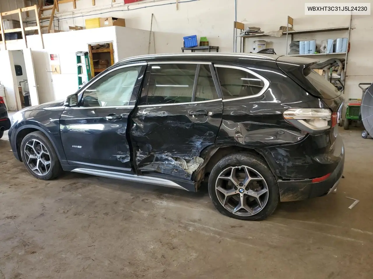 2018 BMW X1 xDrive28I VIN: WBXHT3C31J5L24230 Lot: 56665305