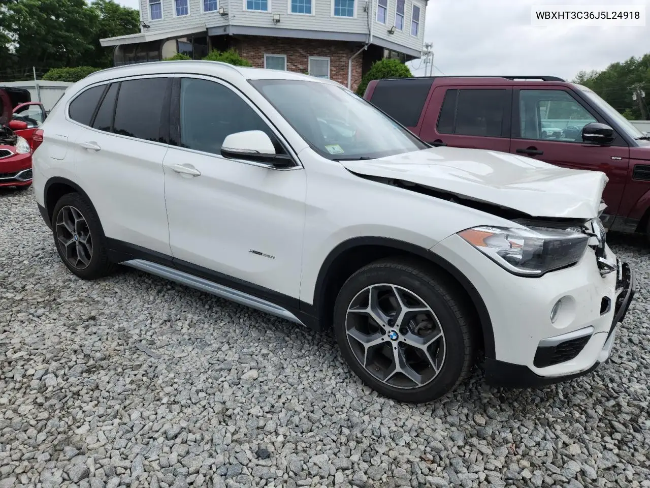 2018 BMW X1 xDrive28I VIN: WBXHT3C36J5L24918 Lot: 62171365